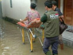 TIM NU Peduli PCNU Cilacap Berikan Bantuan Kepada Korban Terdampak Banjir