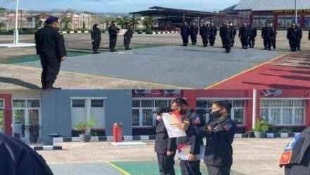 Apel Awal Tahun 2022 Lapas Khusus Kelas IIA Karanganyar Nusakambangan