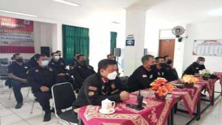 BERANTAS KORUPSI ADALAH SALAH SATU CARA MEWUJUDKAN PELAYANAN PUBLIK YANG TERBAIK