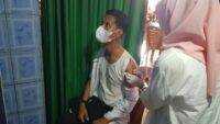 Cegah Gejala Berat Varian Covid, Bapas Nusakambangan Vaksin Booster Pegawainya