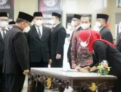 Lantik 42 Notaris, Kakanwil Kemenkumham Jateng Berikan Wejangan Ini