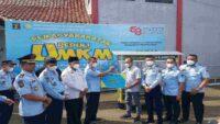 Lapas HR Karanganyar Nusakambangan beserta Seluruh UPT se-Nusakambangan Cilacap berikan Bantuan Gerobak Usaha