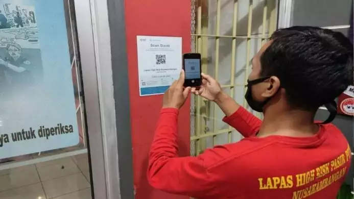 lapas pasir putih sediakan qr code peduli lindungi