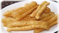 Mirip Odading, Namanya Cakwe Padahal Seperti Roti, Namun Mantul Dicicipi dengan Saus