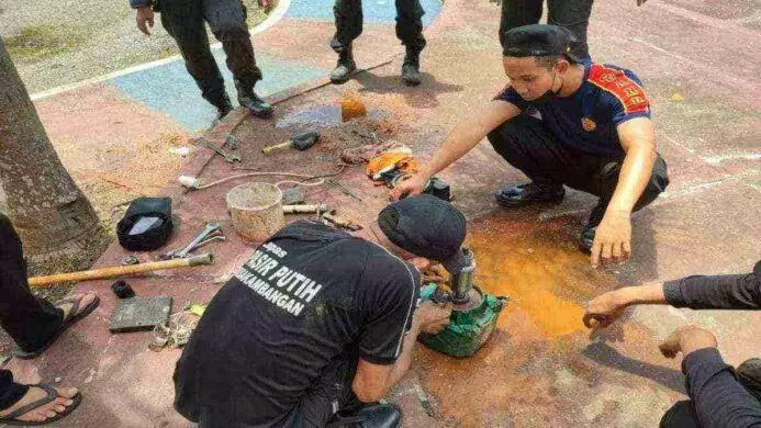 multitalent petugas lapas pasir putih dalam menjalankan tugas