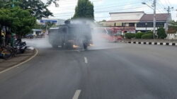 Upaya Pencegahan Covid-19 Dilakukan Polres Brebes dengan Penyemprotan Disinfektan
