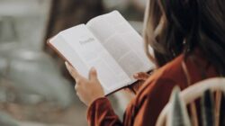 Alasan Lebih Suka Baca Teori Anime Manga Daripada Baca Link Disuruh Nonton