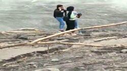 Ealah, 3 Wanita ini Sempet-sempatnya Selfie di Gunung Semeru demi Konten?